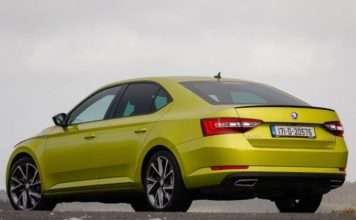 Skoda Superb PHEV — нова гібридна версія седана зявиться в 2019 році