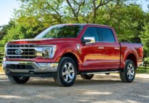 Ford в эпицентре масштабного отзыва: 90 тысяч автомобилей под угрозой из-за “хрупких” клапанов