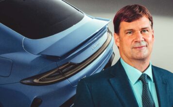 Генеральний директор Ford: Китай може «вивести нас усіх з бізнесу»