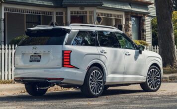 Hyundai Palisade Hybrid названо найкращим позашляховиком/пікапом 2026 року за версією автомобіля та водія