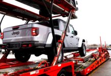 Збільшення крадіжок дорогих автомобілів: шахраї використовують дилерські мережі