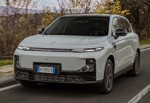 Leapmotor B10 Hybrid EV: Новый взгляд на гибрид с расширенным запасом хода