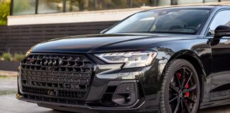 Audi S8: Alternatif Performa Kemewahan Tersembunyi dari Mercedes S63