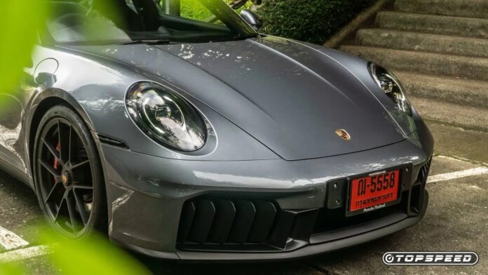 89805889-88b5-4c22-a233-860c50e02c6d