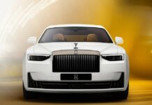Rolls-Royce Змінює Курс: Двигуни V12 Залишаються у Виробництві