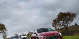 Britse verkoop van nieuwe auto’s stijgt in februari, EV-marktaandeel daalt