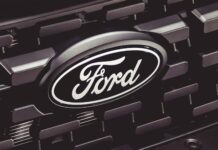 Ford Переходить на Електромобілі Renault, Поки Частка на Європейському Ринку Падає