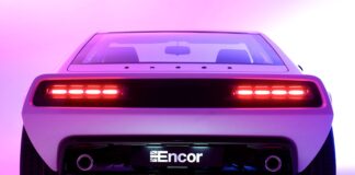Lotus Esprit Reborn: Supersamochód o wartości 570 000 dolarów pokonuje Ferrari