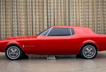 Ford пожвавлює історію автомобілебудування за допомогою ІІ-колоризації