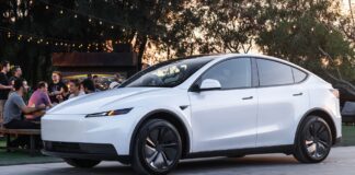 NHTSA encerra investigação sobre a ‘convocação inteligente’ da Tesla após análise de dados de acidentes