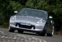 Nissan 370Z: Забута перлина драйву, прихована у всіх на очах