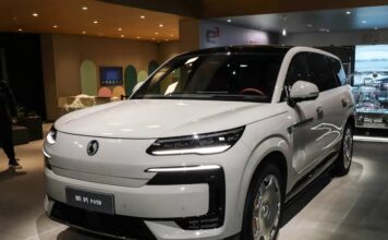 Запуск версії Denza N9 Flash Charge Edition від BYD 18 травня на тлі спаду продажів