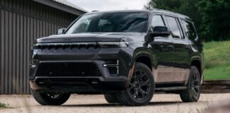 2027 Jeep Grand Wagoneer: гігантський, швидкий і незмінний