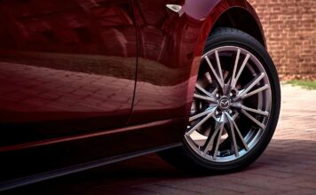 Quanto custa um Mazda Miata 2026 em comparação com um Honda Civic