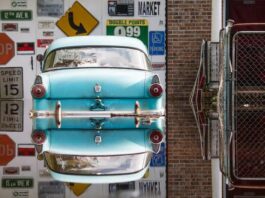 Como identificar um carro danificado por uma enchente antes que ele inunde seu orçamento