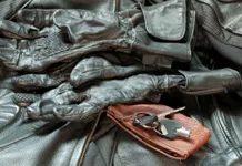 Екіпірування для мотоциклістів: чому шкіра, кевлар та рейтинг CE мають значення для вашої безпеки